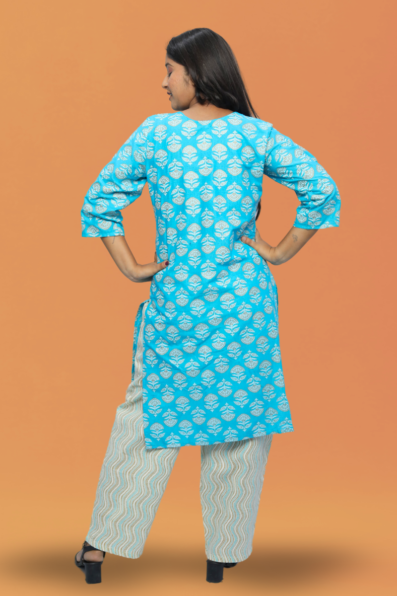 Lightweight Cotton Kurta Set for Women – Printed Daily Wear Kurti & Pant Combo N Square