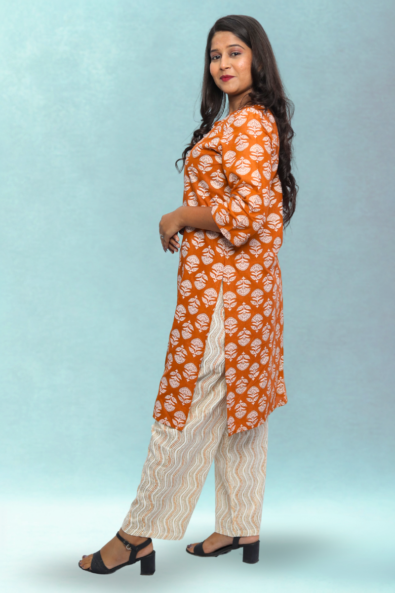 Lightweight Cotton Kurta Set for Women – Printed Daily Wear Kurti & Pant Combo N Square