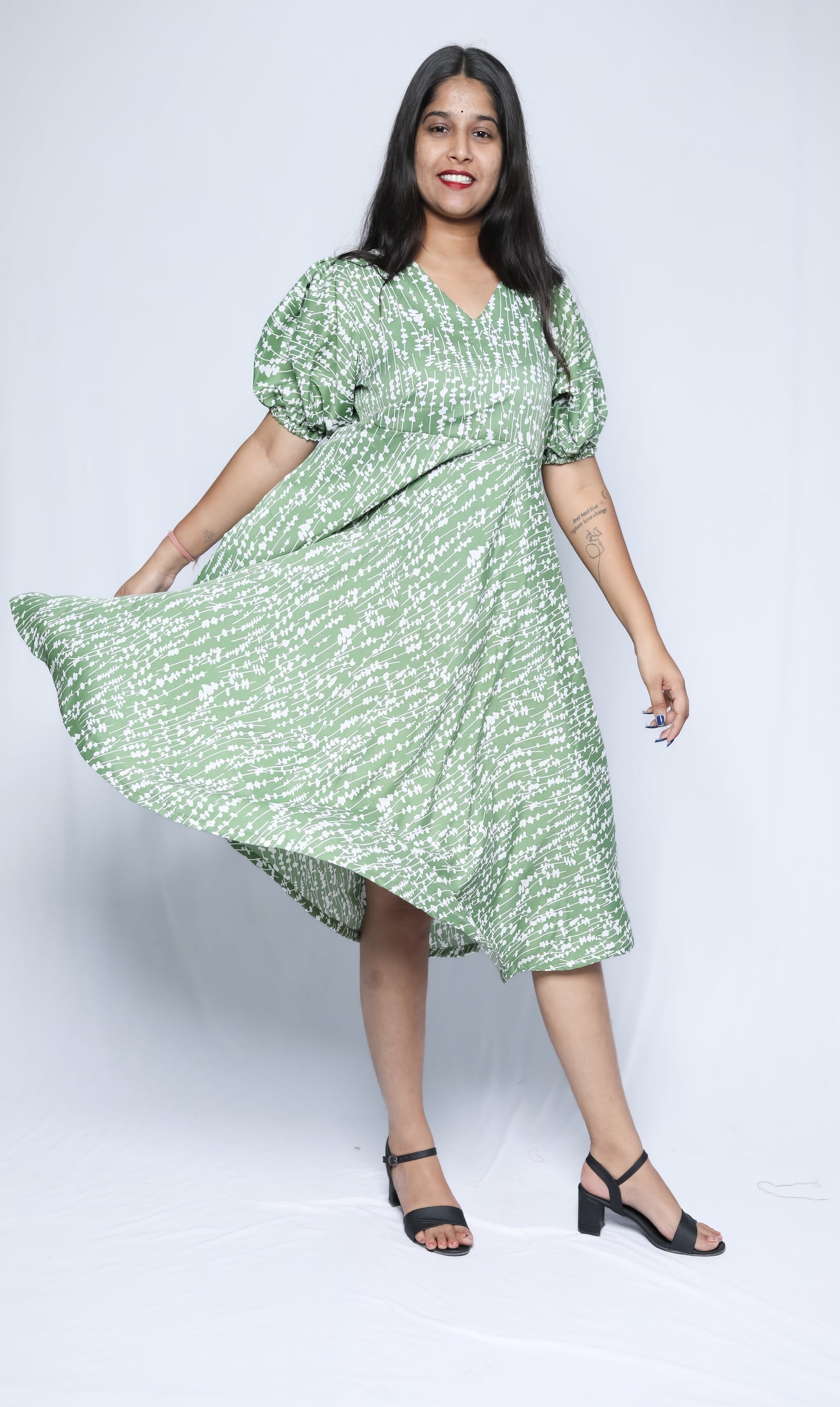 American Crepe A-Line Midi Dress N Square