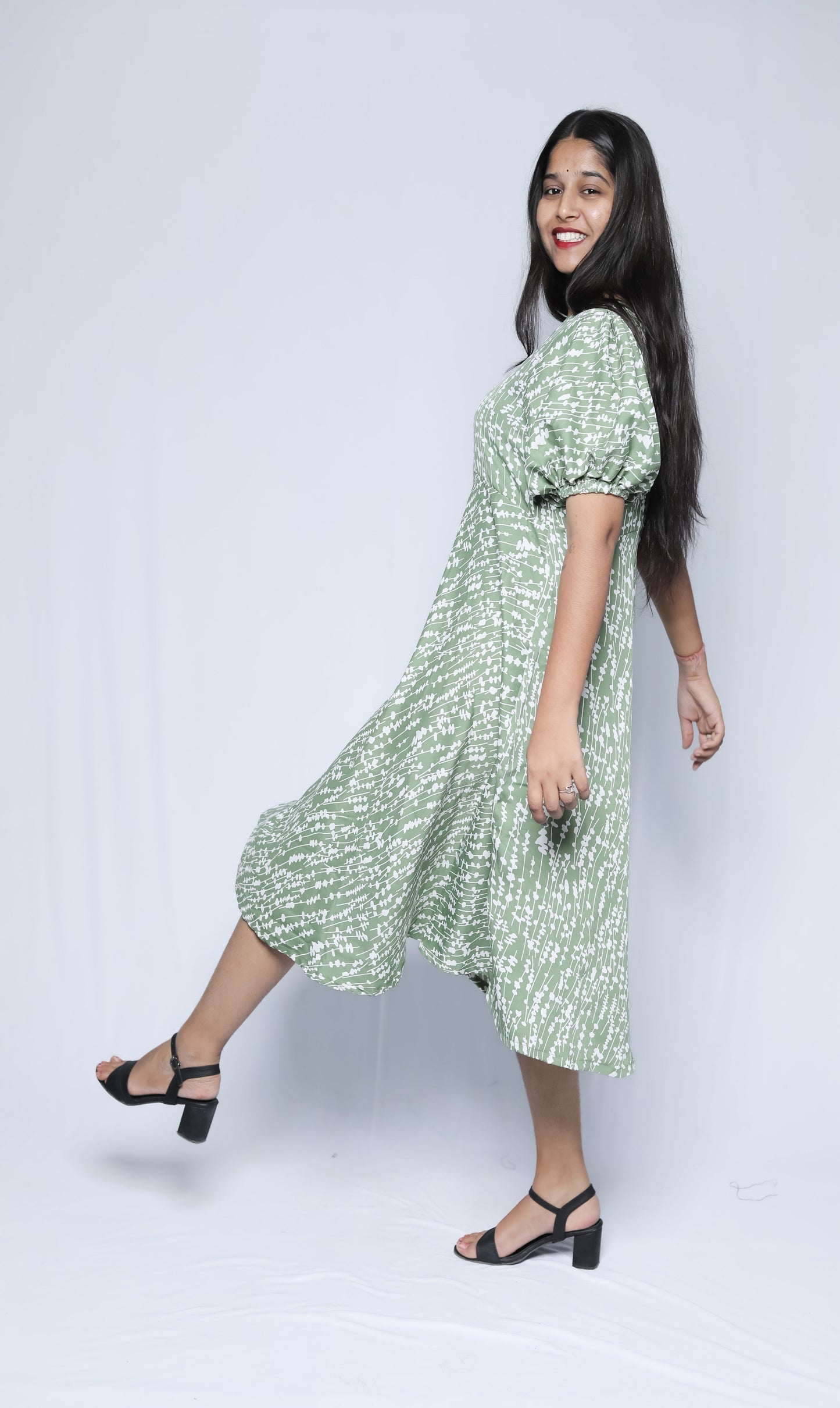American Crepe A-Line Midi Dress N Square