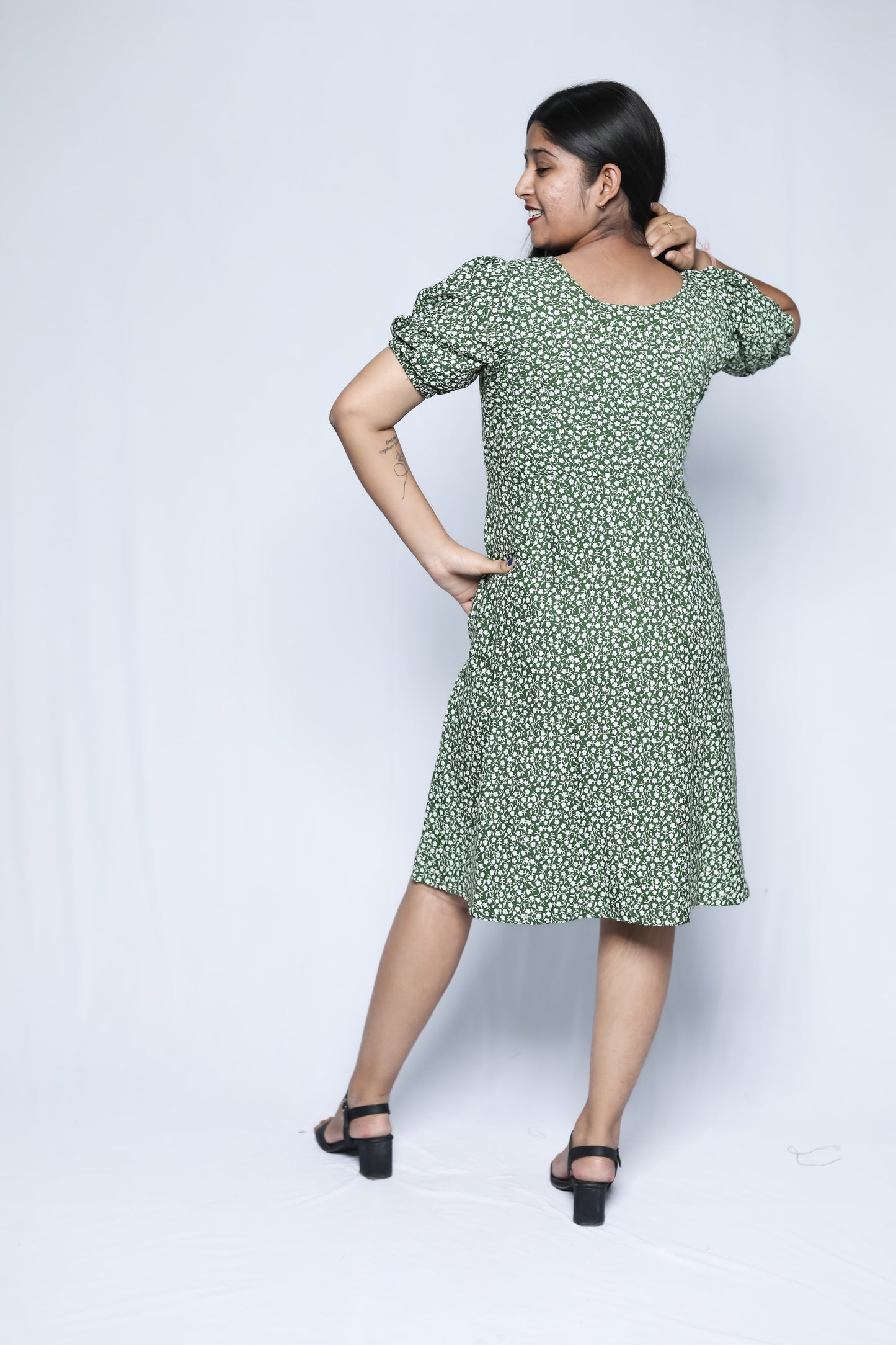 American Crepe A-Line Midi Dress N Square