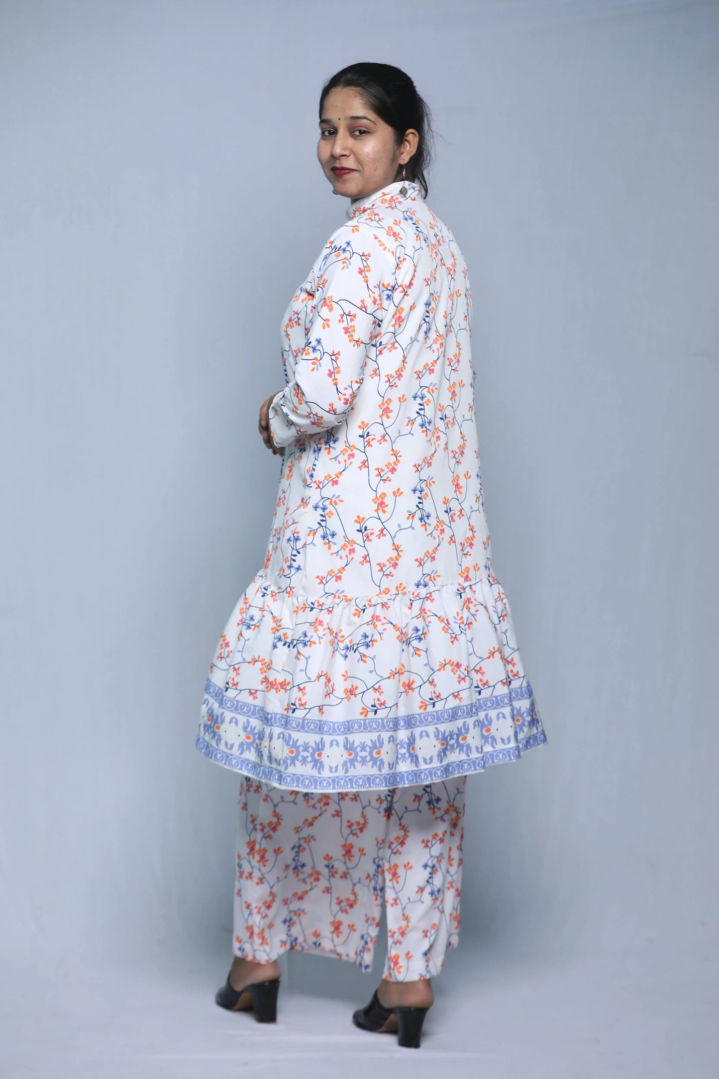 Short Kurti (White) N Square Fashion and Clothing