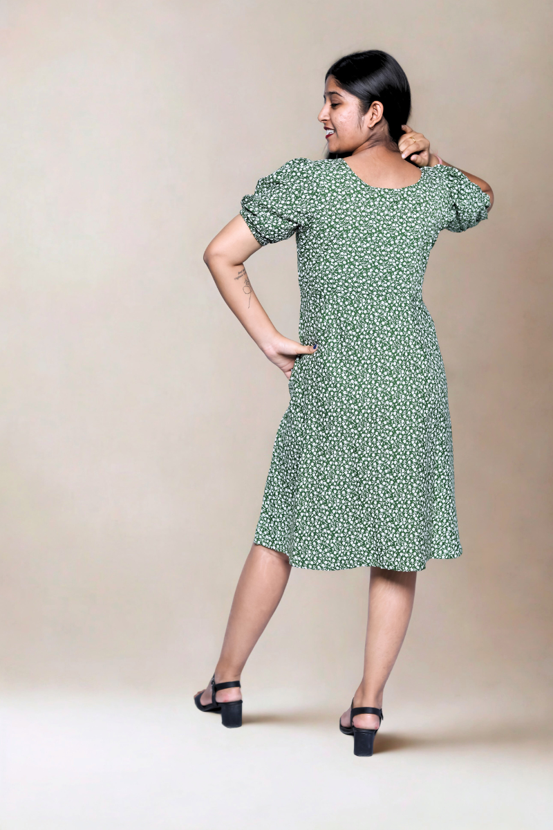 Trio Elegance” Black-Mehroon-Green One Piece N Square