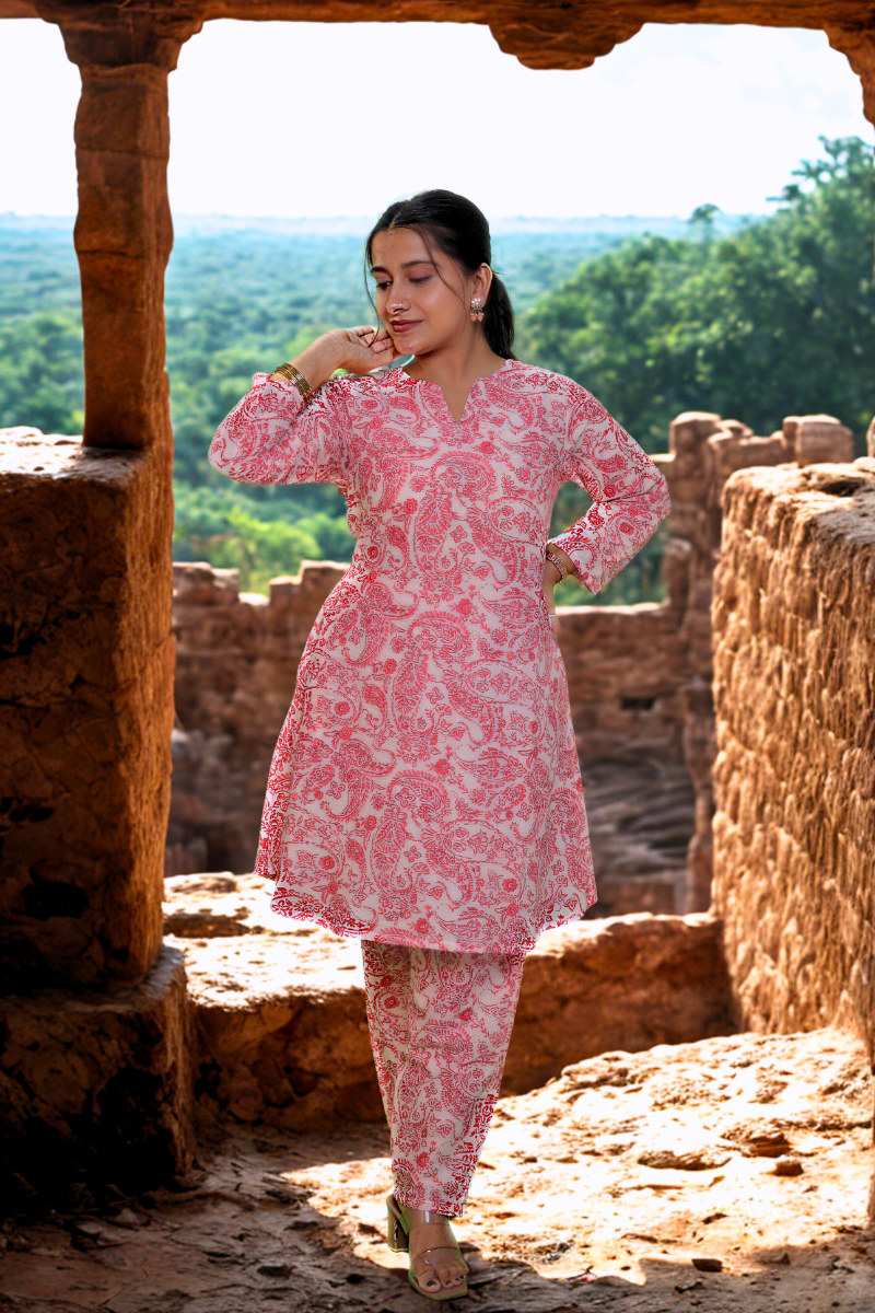 Floral Printed Cotton Kurta Set (Red, Blue, Green) N Square