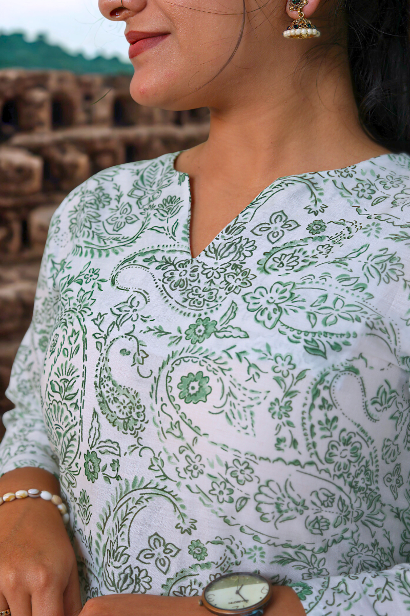 Floral Printed Cotton Kurta Set (Red, Blue, Green) N Square