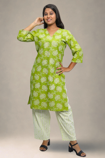 Women’s Green Cotton Printed Kurta Set with Zigzag Pants N Square