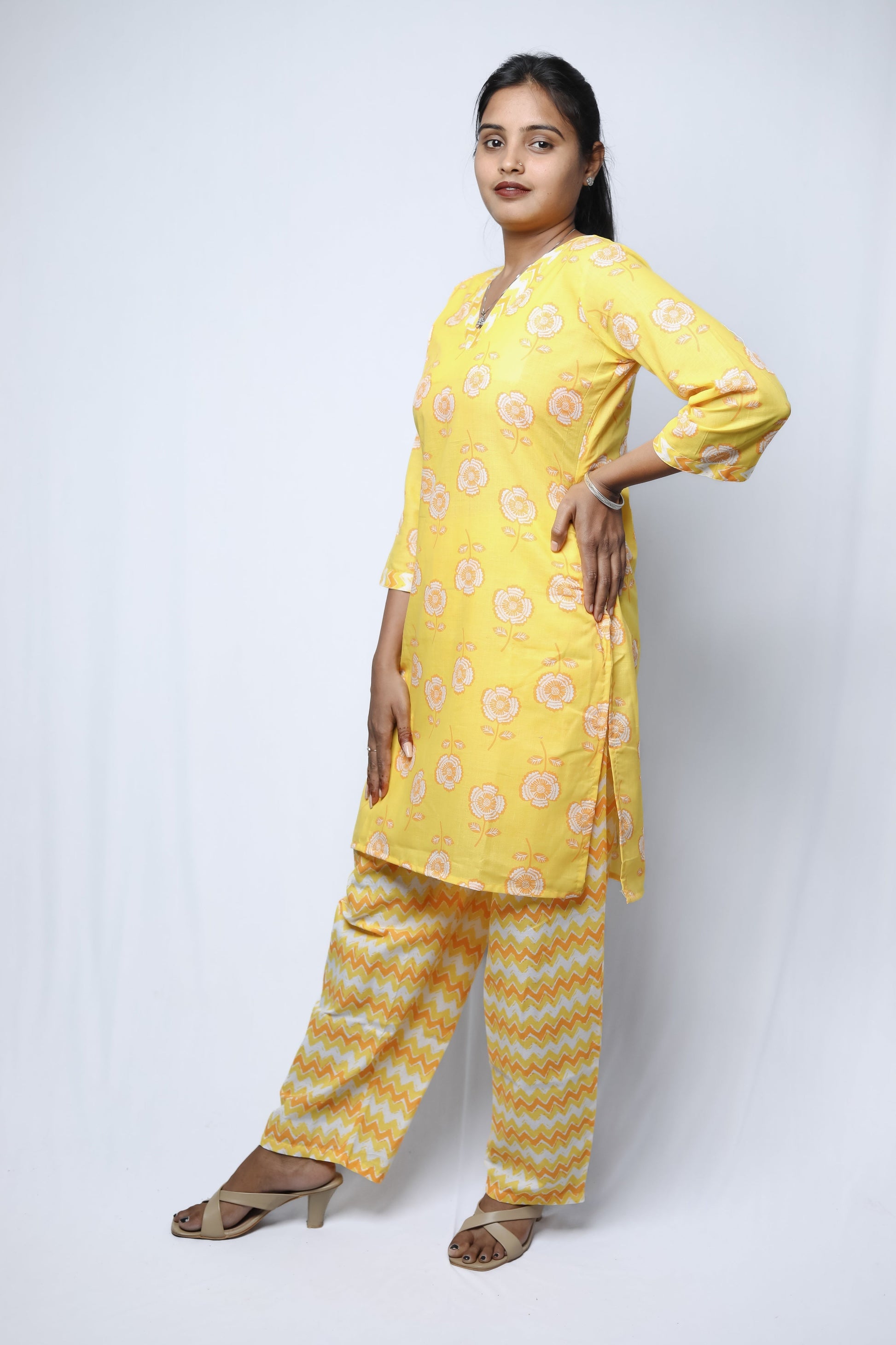 Yellow women kurta pant set N Square