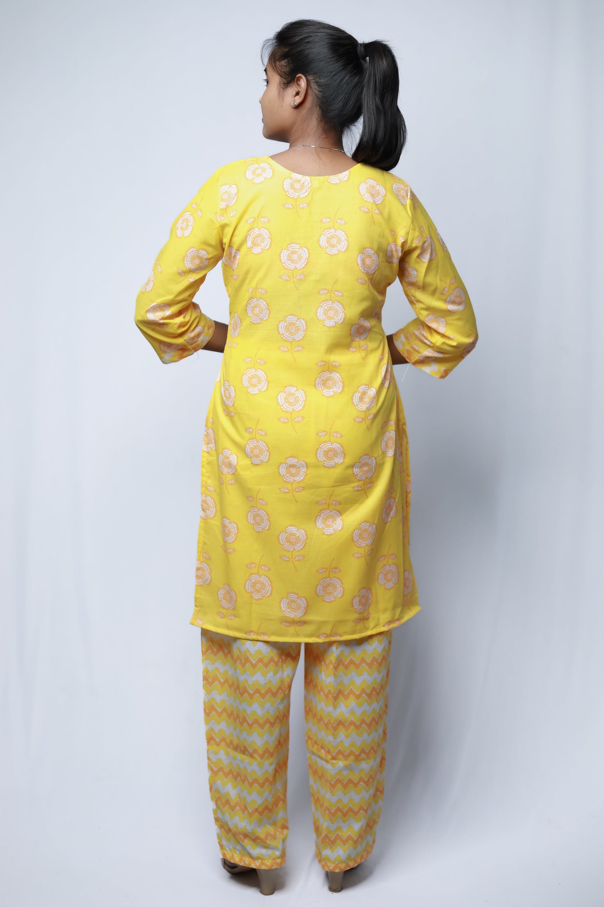Yellow women kurta pant set N Square