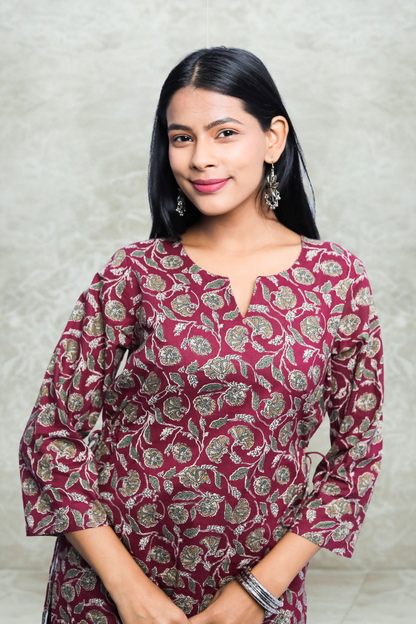 Short Cotton Kurti – Wine Printed | Avaraniya N Square