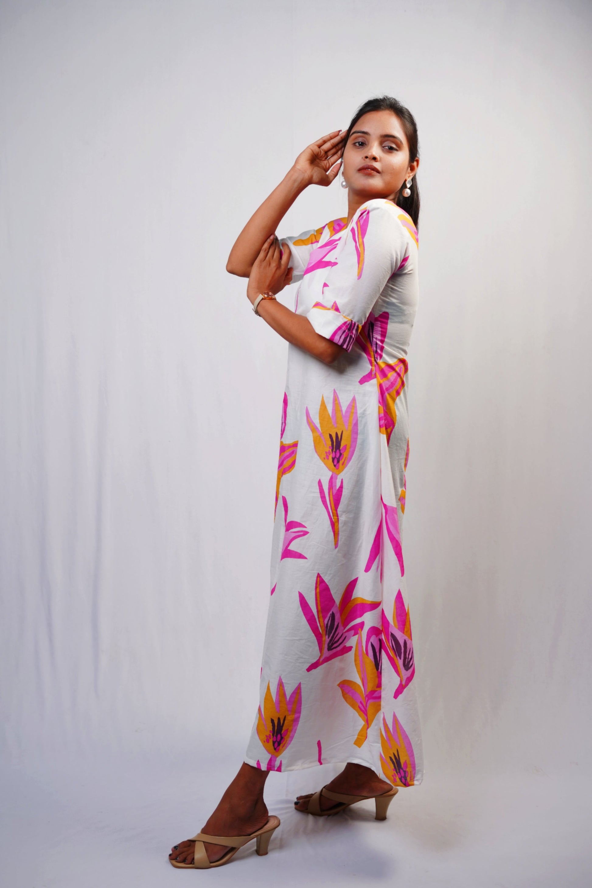 V Neck Maxi Dress N Square