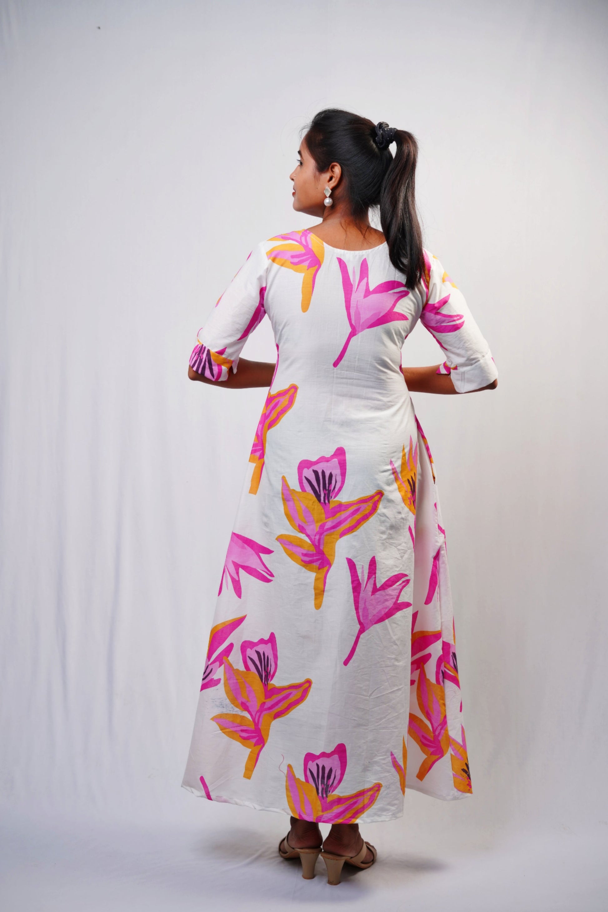 V Neck Maxi Dress N Square