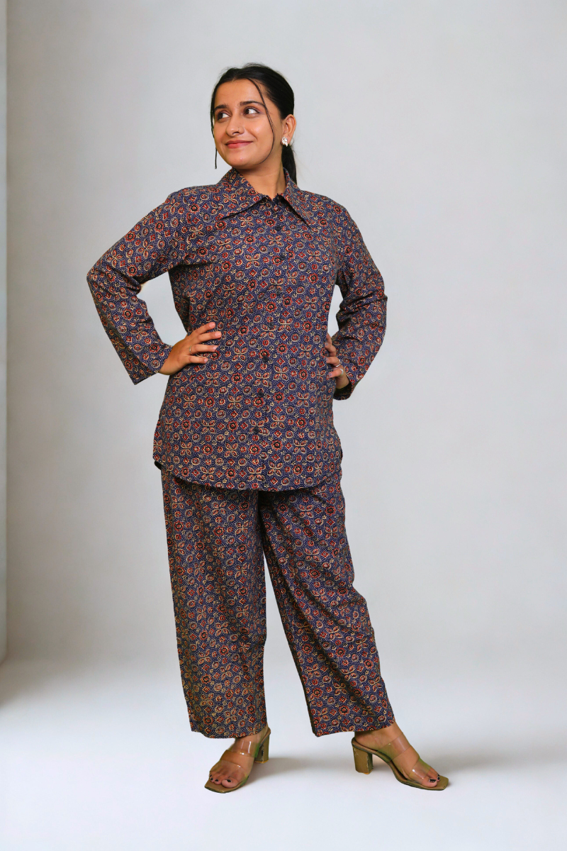 Elegant Printed Cotton Co-Ord Set for Women – Black & Maroon Floral N Square