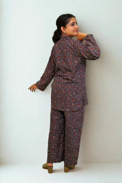 Elegant Printed Cotton Co-Ord Set for Women – Black & Maroon Floral N Square