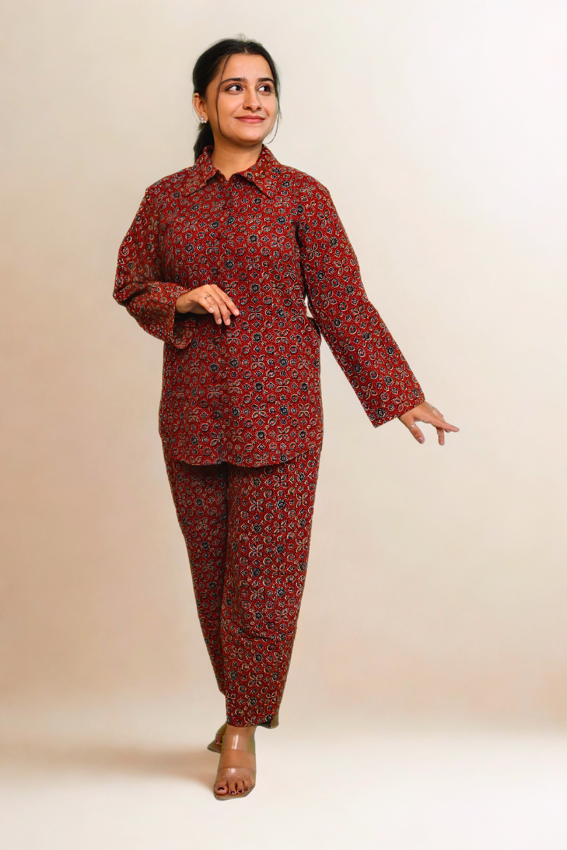 Elegant Printed Cotton Co-Ord Set for Women – Black & Maroon Floral N Square