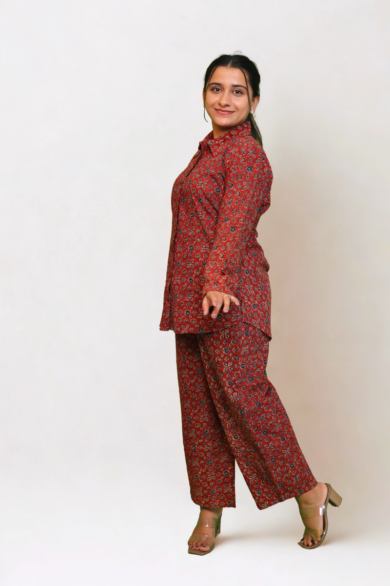 Elegant Printed Cotton Co-Ord Set for Women – Black & Maroon Floral N Square