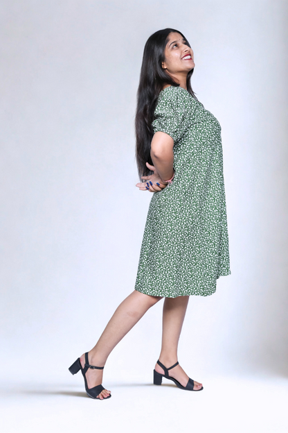 Trio Elegance” Black-Mehroon-Green  One Piece N Square