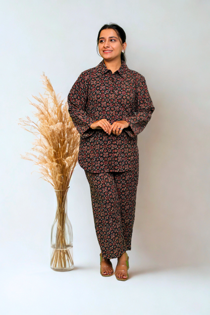 Elegant Printed Cotton Co-Ord Set for Women – Black & Maroon Floral N Square